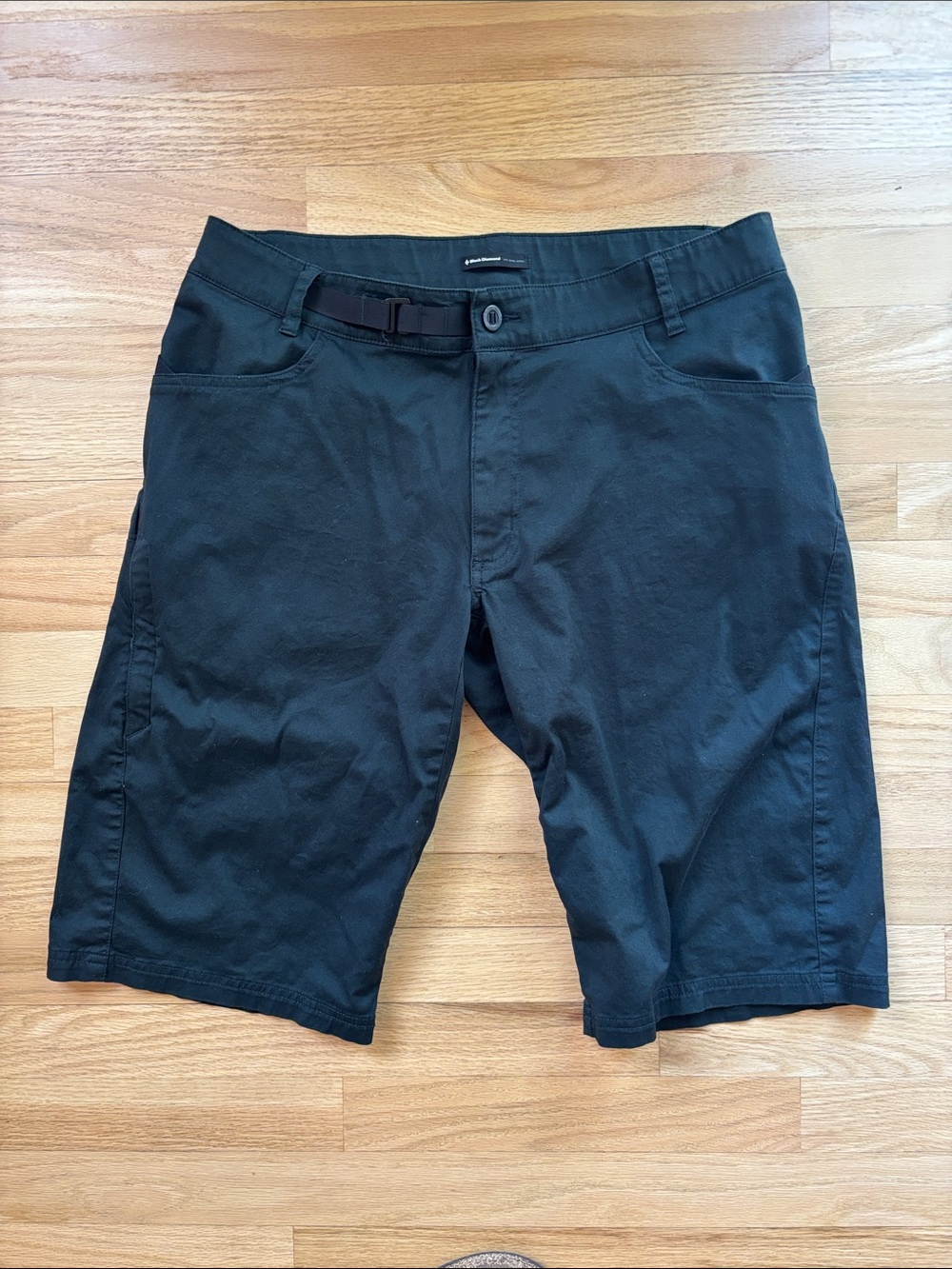 Black Diamond Shorts Men's Size 34 Black Performance Stretch Outdoor Hiking